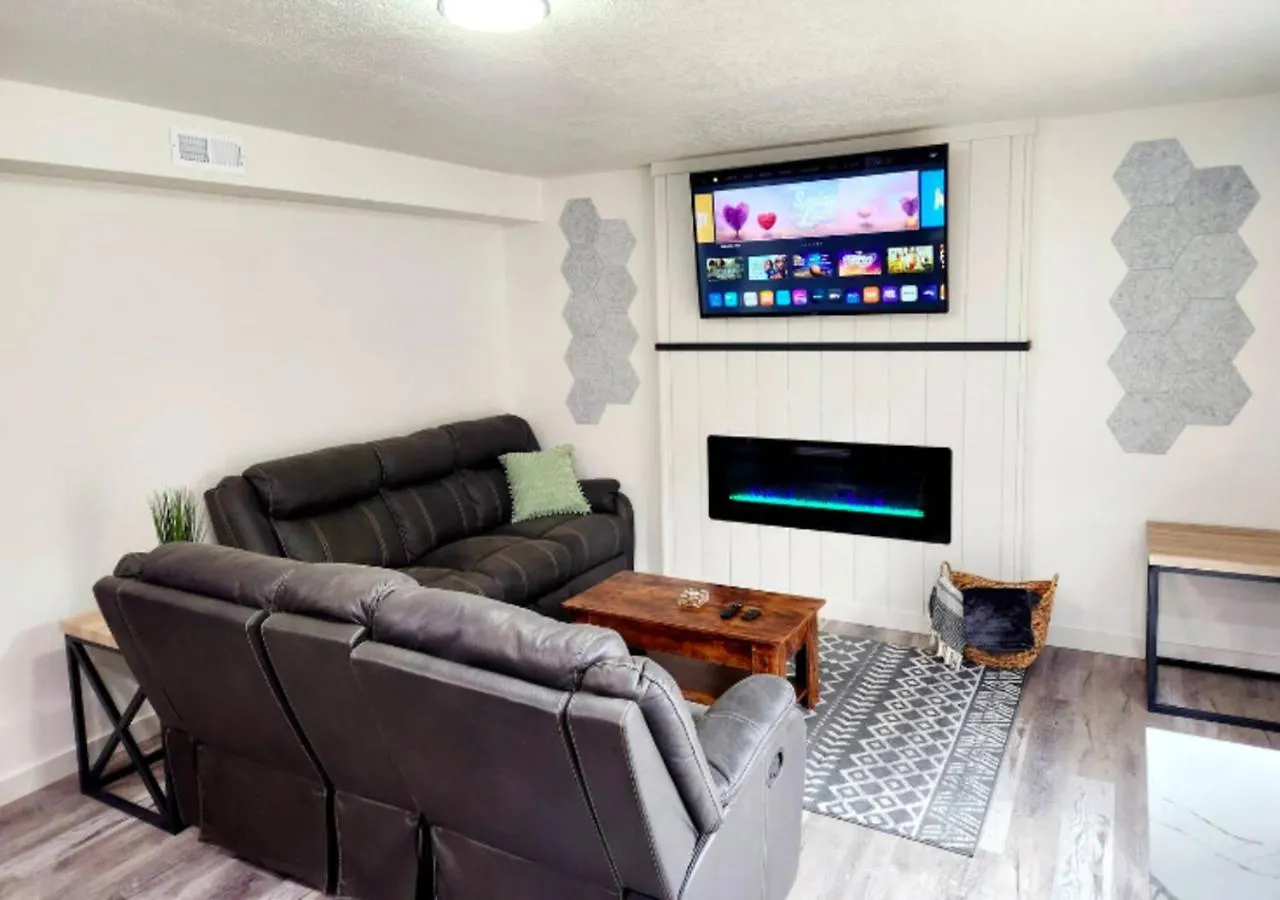 Апартаменты Modern 2 Bed One Bath At West Side Нью-Йорк США